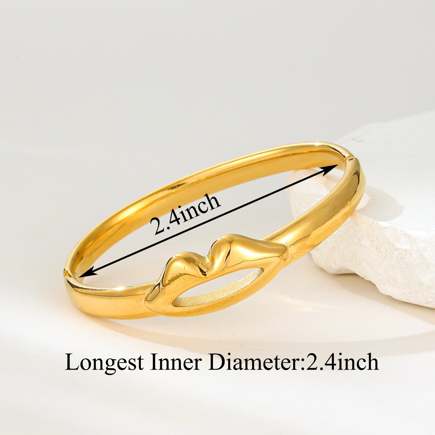 MY2159 Stainless Steel Openable Bangle with Lip Shape Design (2.4inch)