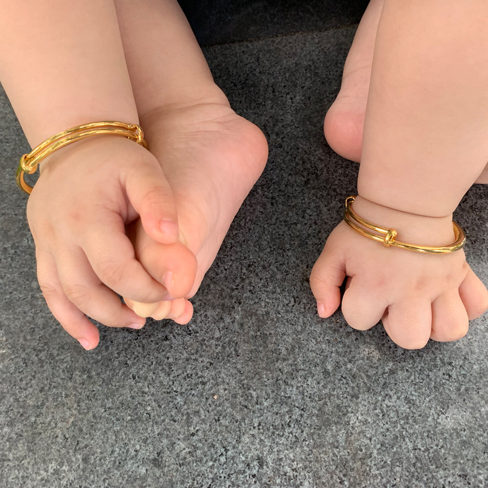 Baby Bracelets for infant 2pcs/lot 18K Gold Plated Kids Glossy Expandable Charm Bangles &bracelets toddlers jewelry