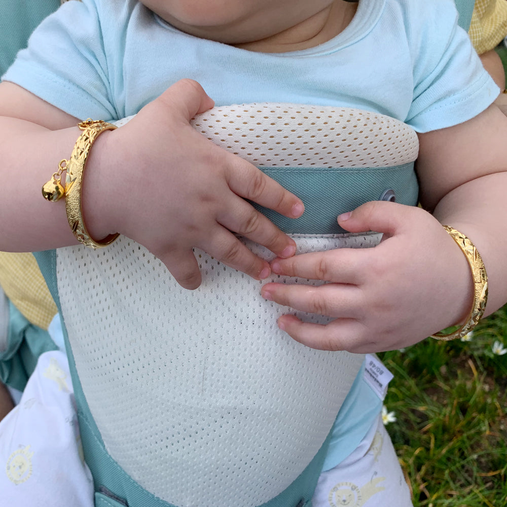 Ethlyn 18K Gold Plated Baby Bangles Bracelet for infants boys girls Stars Bells Heart Jewelry (2pcs/lot)