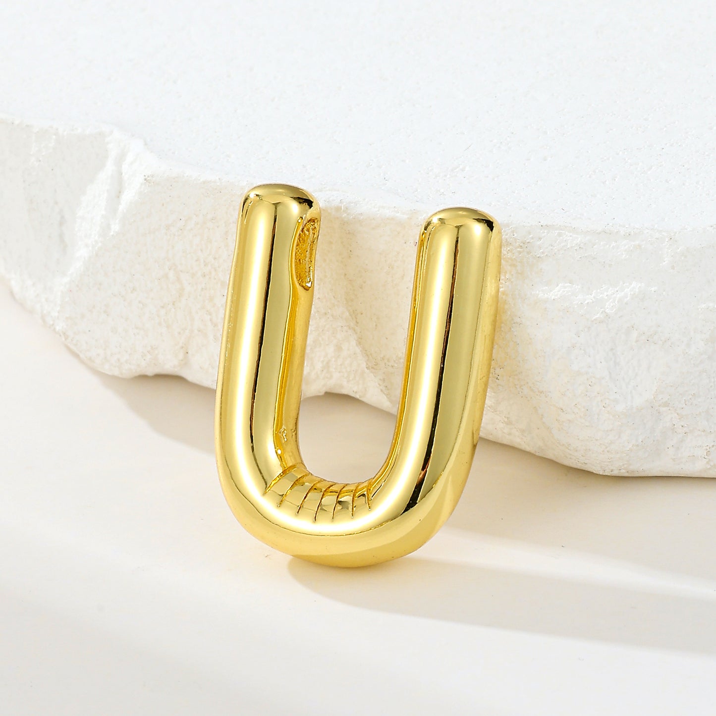 MY2045 Gold-Plated Copper Uppercase Letters Pendants (Polished Surface)