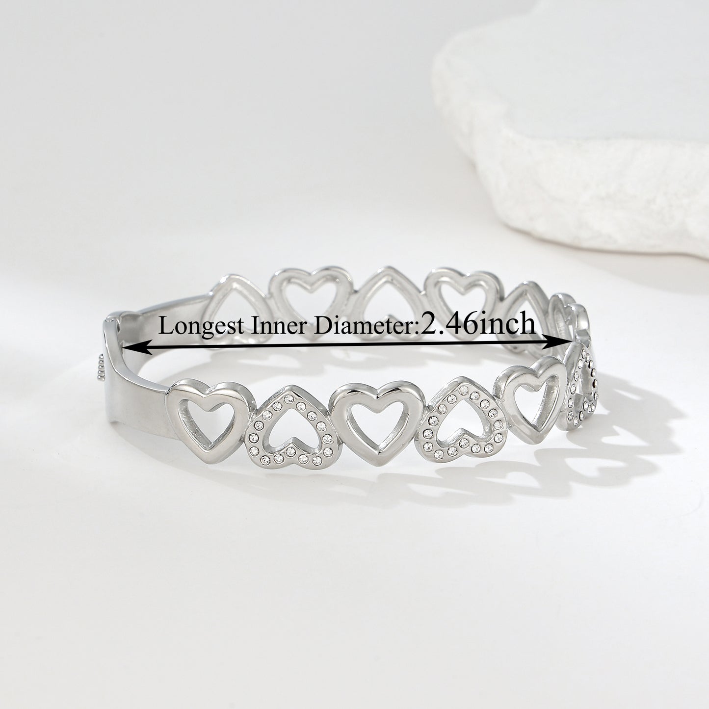MY2144 Stainless Steel Openable Bangle with Zircon Design in Heart Shape (2.46inch)