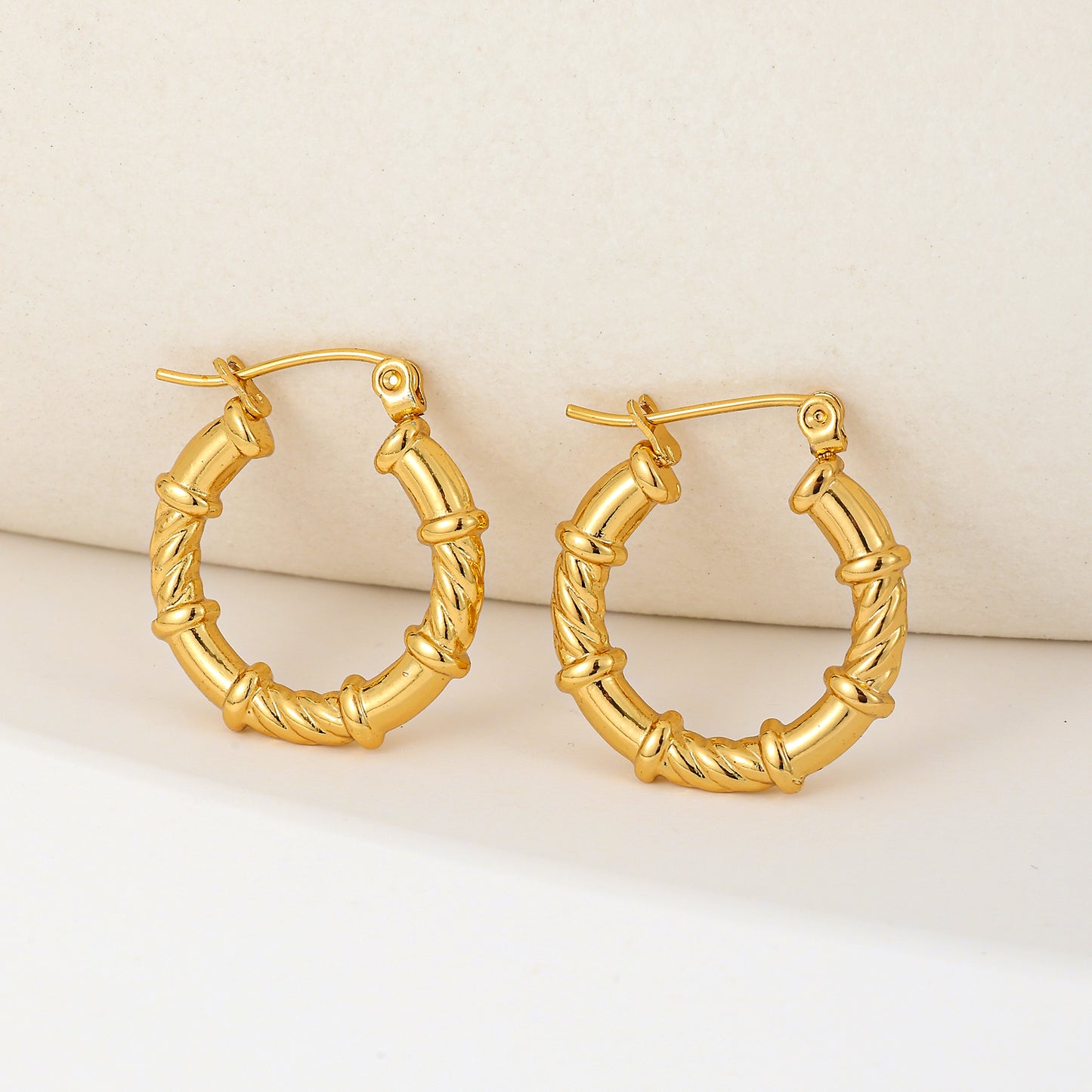 MY2028 Stainless Steel Hoop Earrings Plated with Real Gold