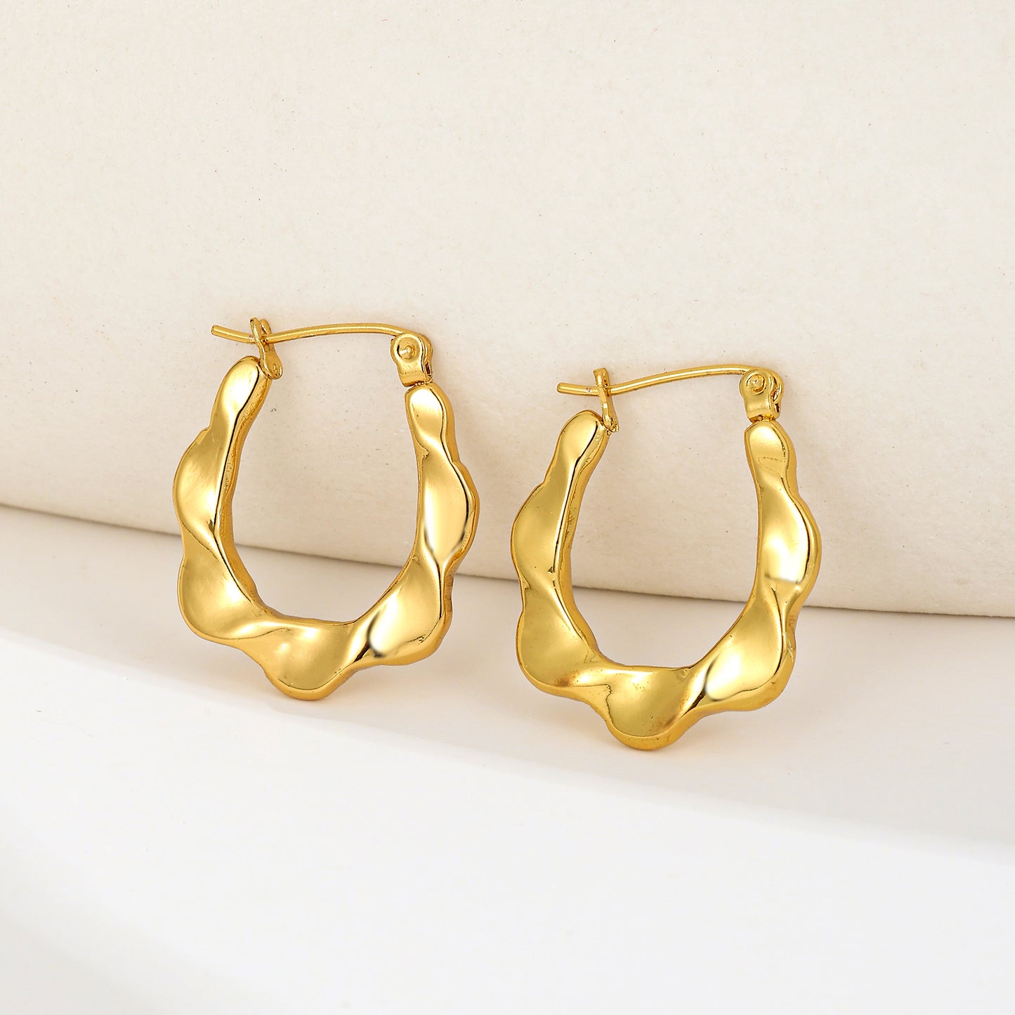 MY2029 Stainless Steel Hoop Earrings Plated with Real Gold