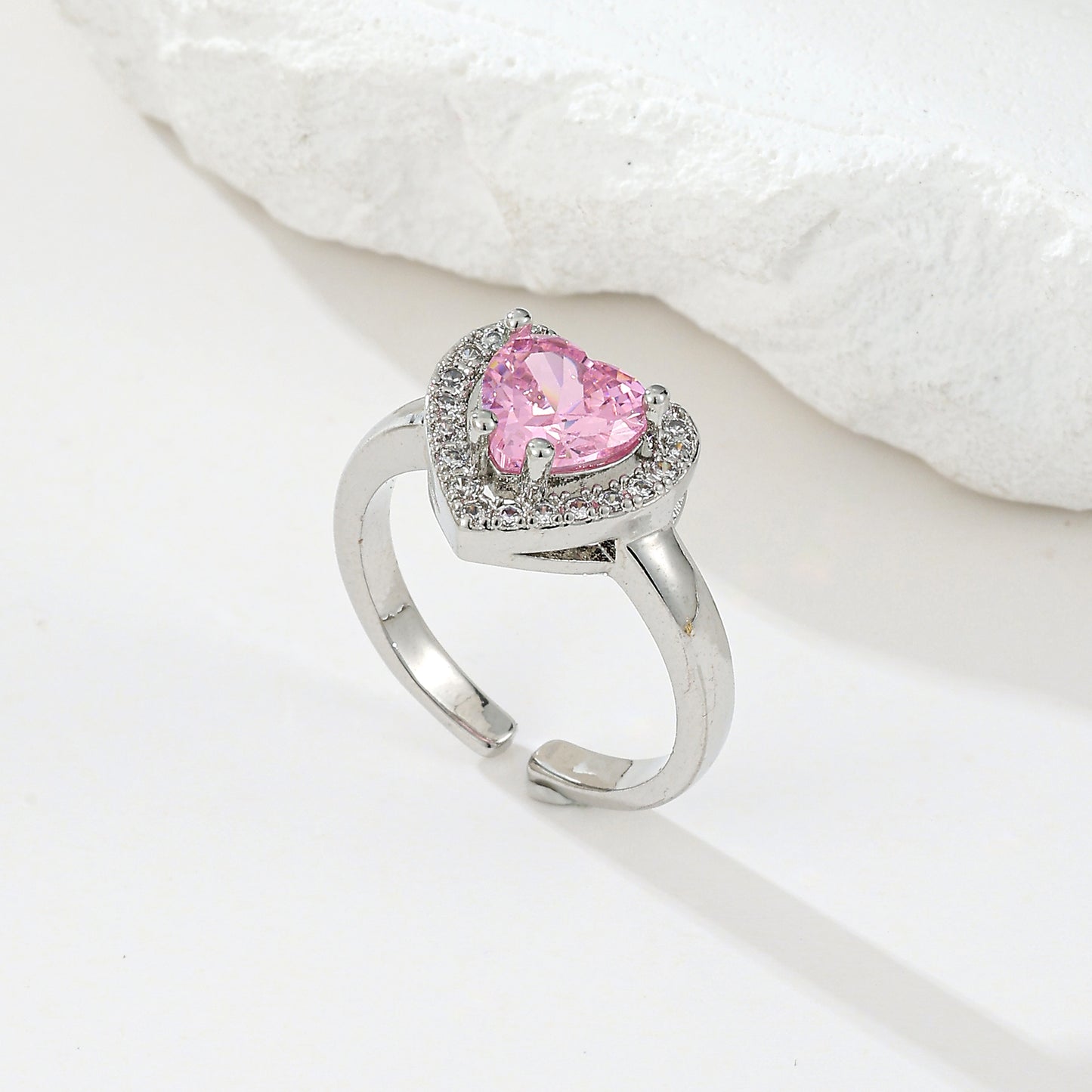 MY2061 Gold-Plated Openable Copper Ring with Pink Heart-Shaped Design Adorned with Zircon