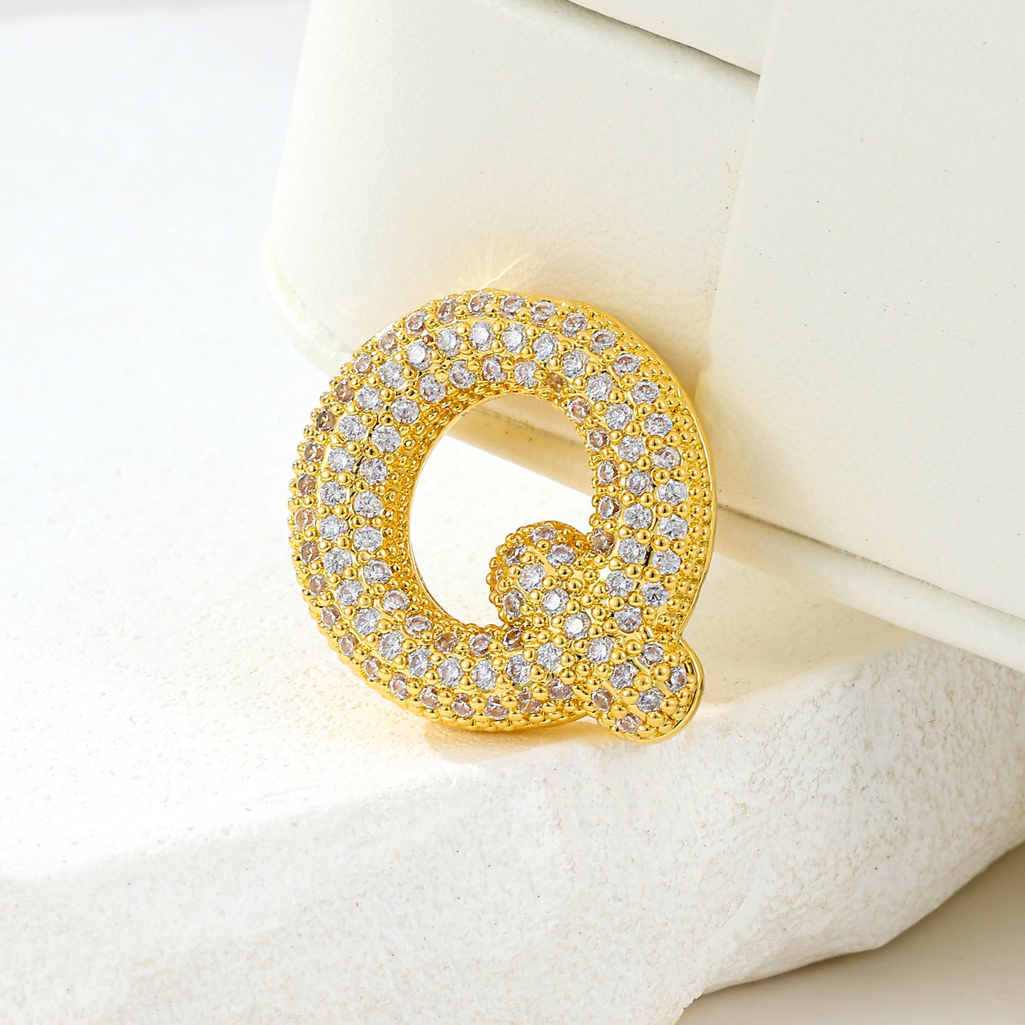 MY2044 Gold-Plated Copper Alphabets Pendants with Zircon Design