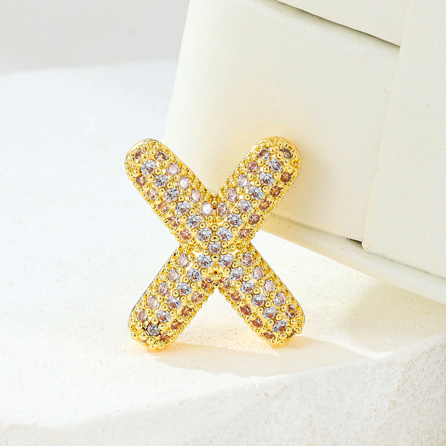 MY2044 Gold-Plated Copper Alphabets Pendants with Zircon Design
