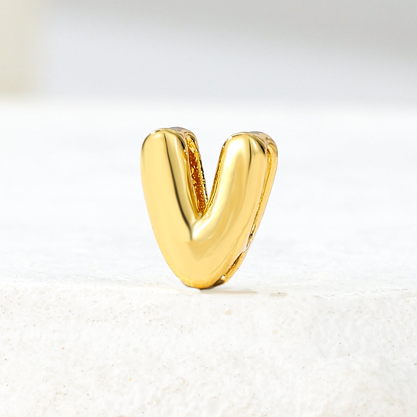 MY2046 Gold-Plated Copper Small Mini Size Letters Pendants (Polished Surface)