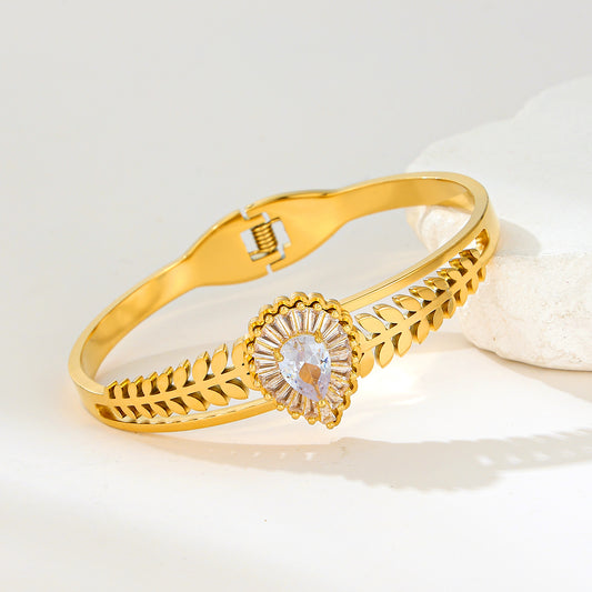 MY2134 Stainless Steel Openable Bangle with Zircon Design in Drop Shape (2.4inch)