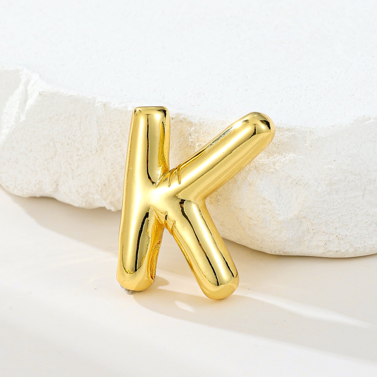 MY2045 Gold-Plated Copper Uppercase Letters Pendants (Polished Surface)