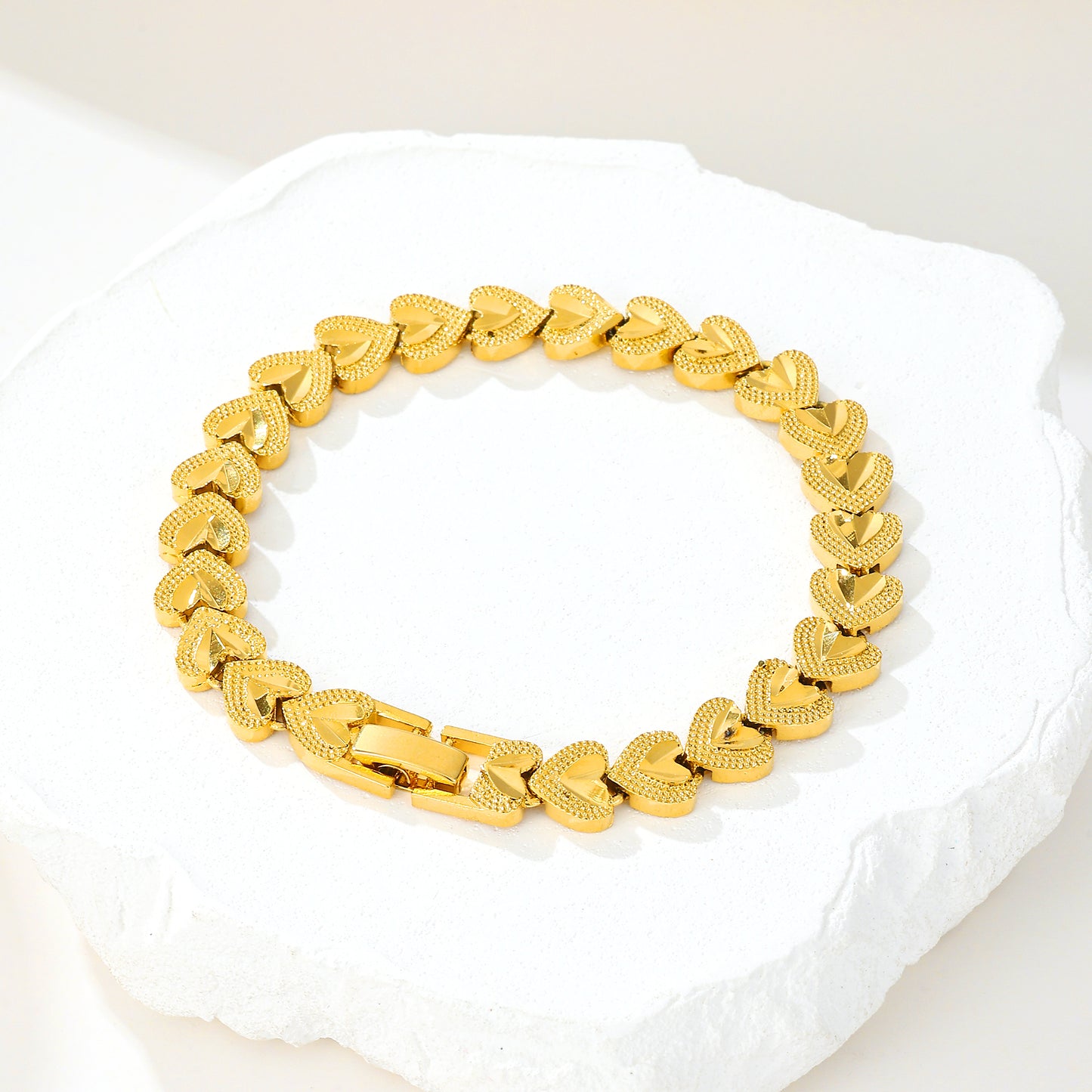 MY2090  24K Gold-Plated Copper Bracelet [ Heart Shape Design]