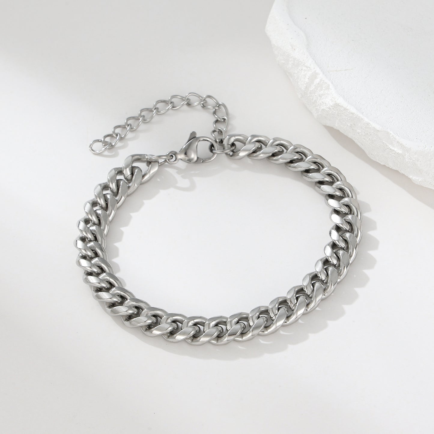 MY2117 Stainless Steel Adjustable Cuban Chain Bracelet Plated with Real Gold