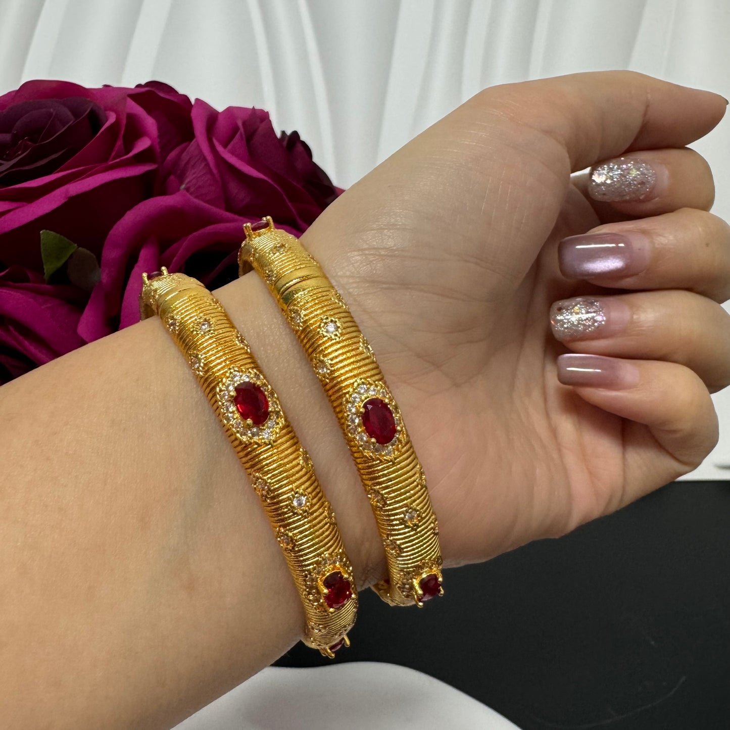 2pcs/pack Ethlyn Openable 24KGP Copper Bangles Wholesale