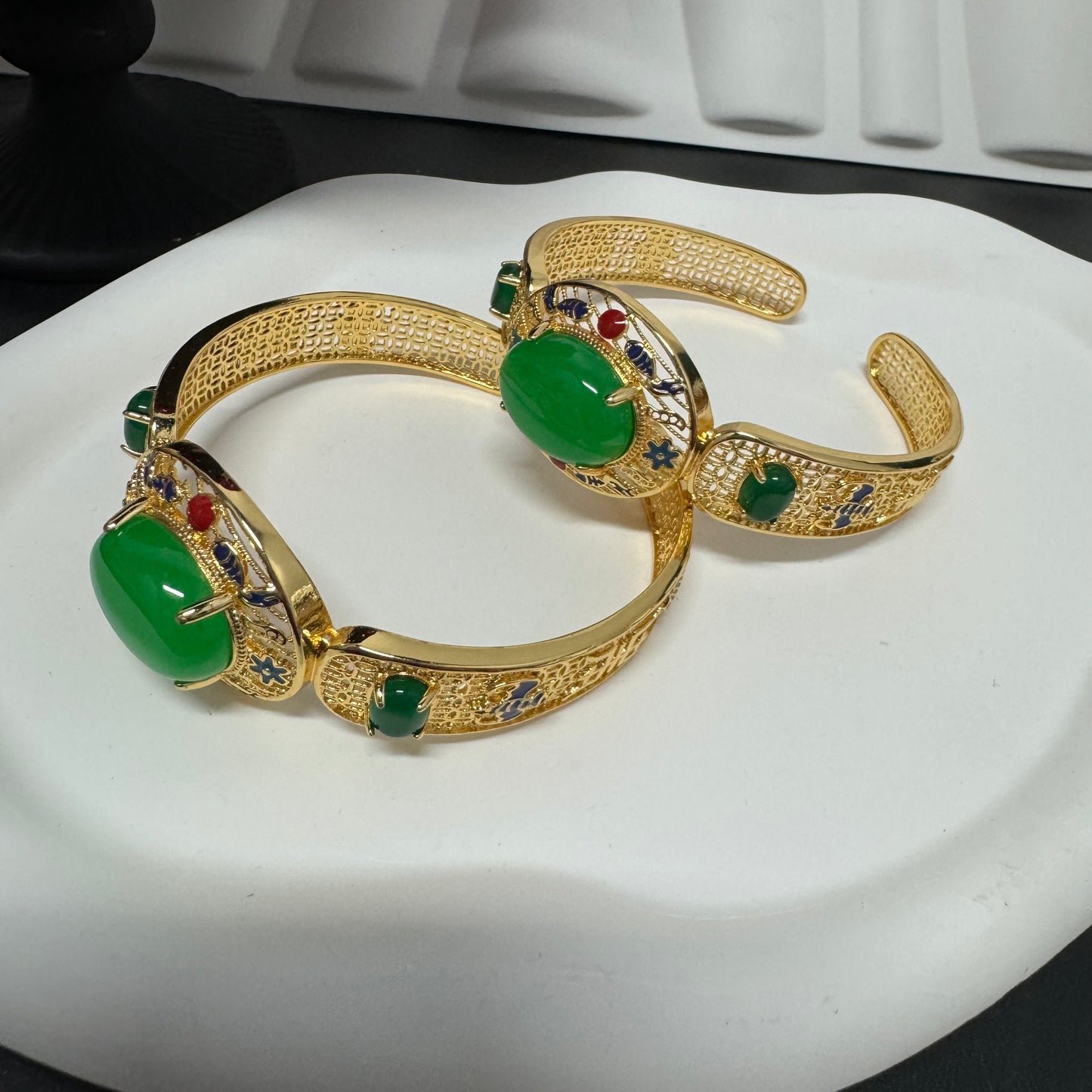 2pcs/pack Ethlyn Openable Artificial Gemstone 24KGP Copper Bangles Wholesale