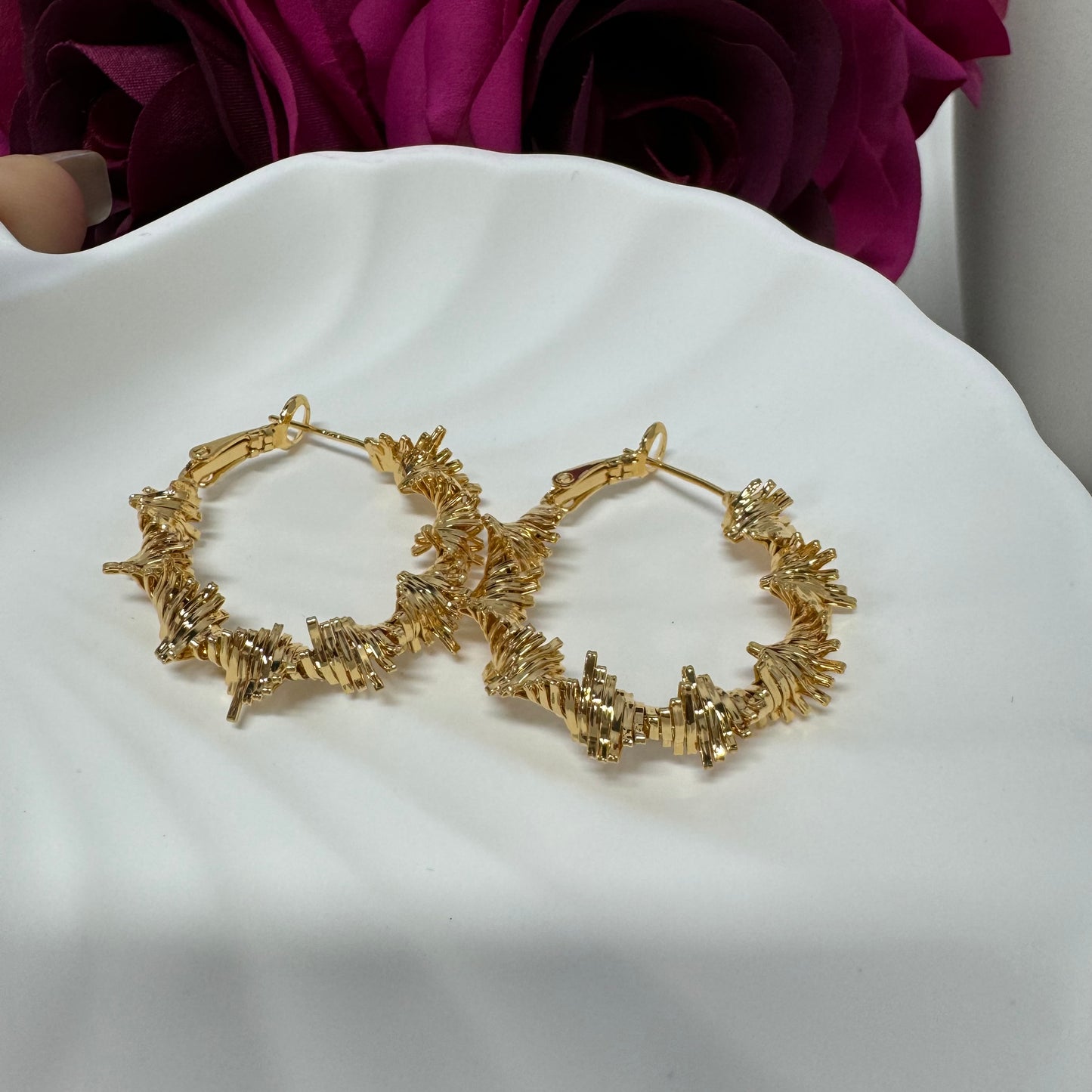 3pairs/pack 18KGP middle size hoop earrings gifts for her