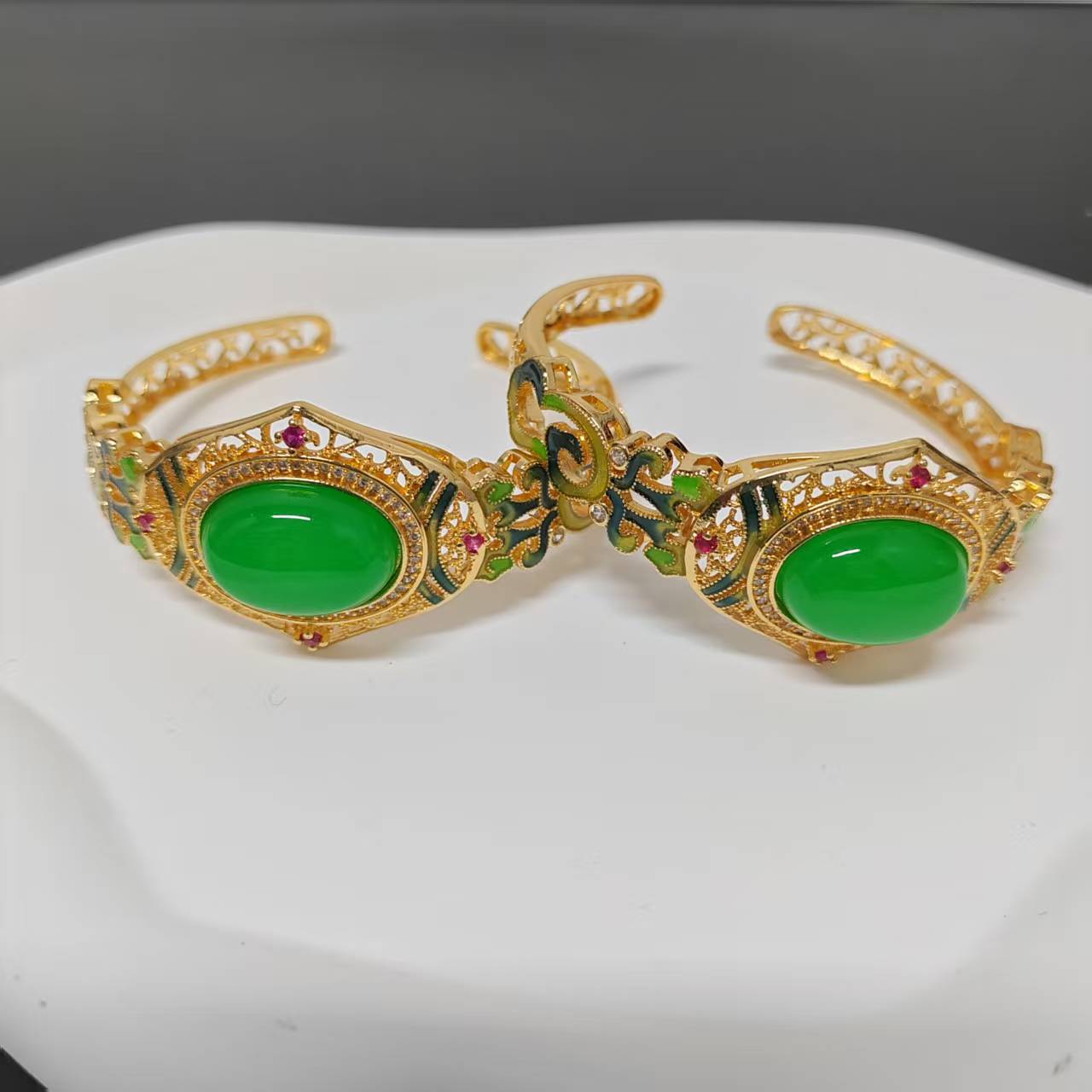 2pcs/pack Ethlyn Openable Artificial Gemstone 24KGP Copper Bangles Wholesale